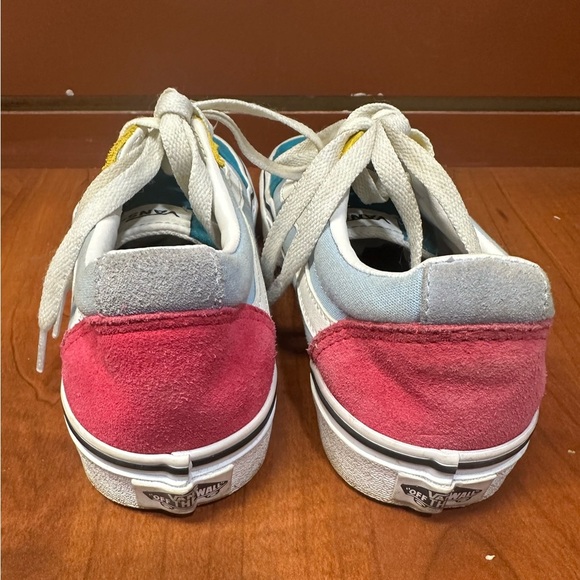 Vans Monochrome Skate Shoes - Picture 4 of 7